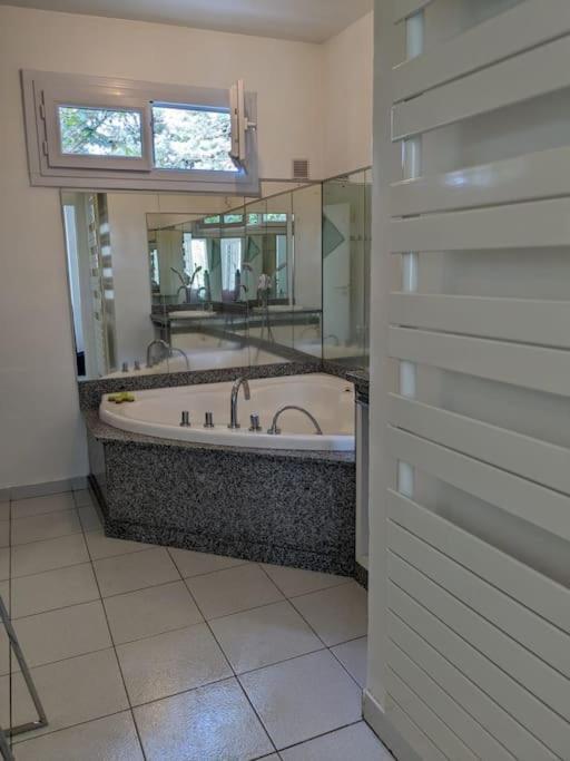 Maison Spacieuse Et Lumineuse 4 Personnes Lavilledieu  外观 照片